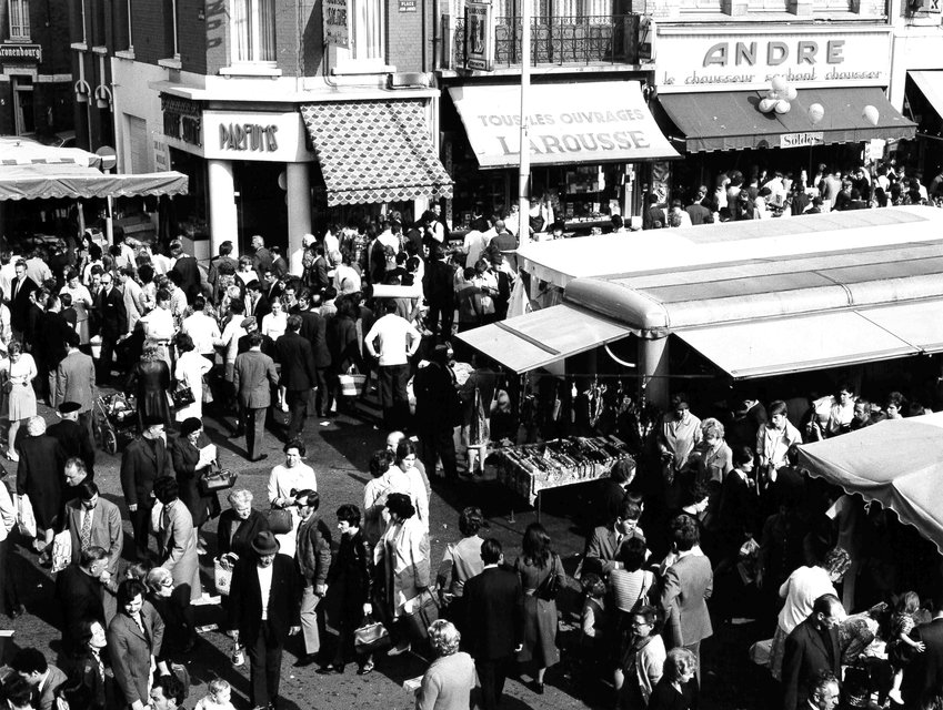 Braderie_années1960_2_photoRobert_Petit