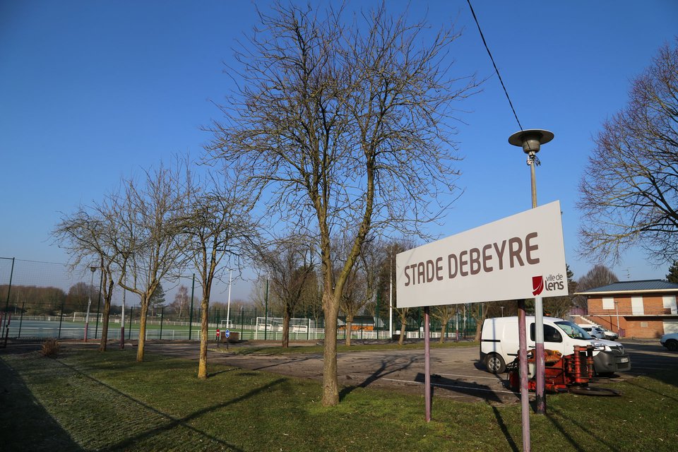 stade-debeyre-lens.jpg